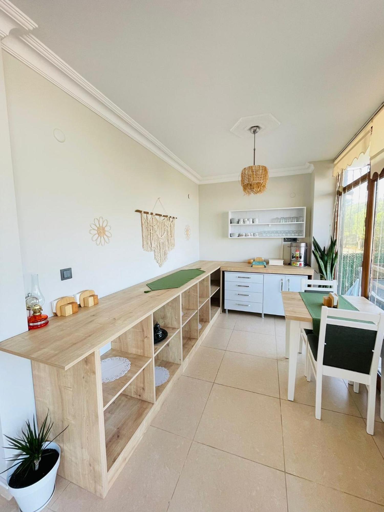 Agva Manolyam Otel Ngoại thất bức ảnh